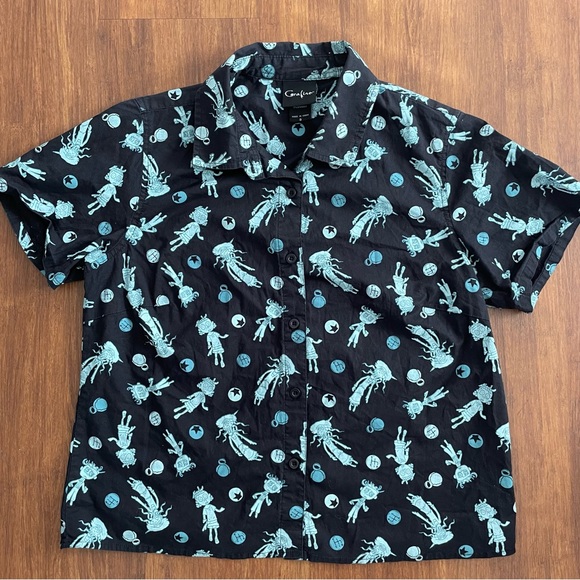 Coraline Hot Topic Shirt Womens Juniors Small Button Short Sleeve Ghost Children - Picture 1 of 12